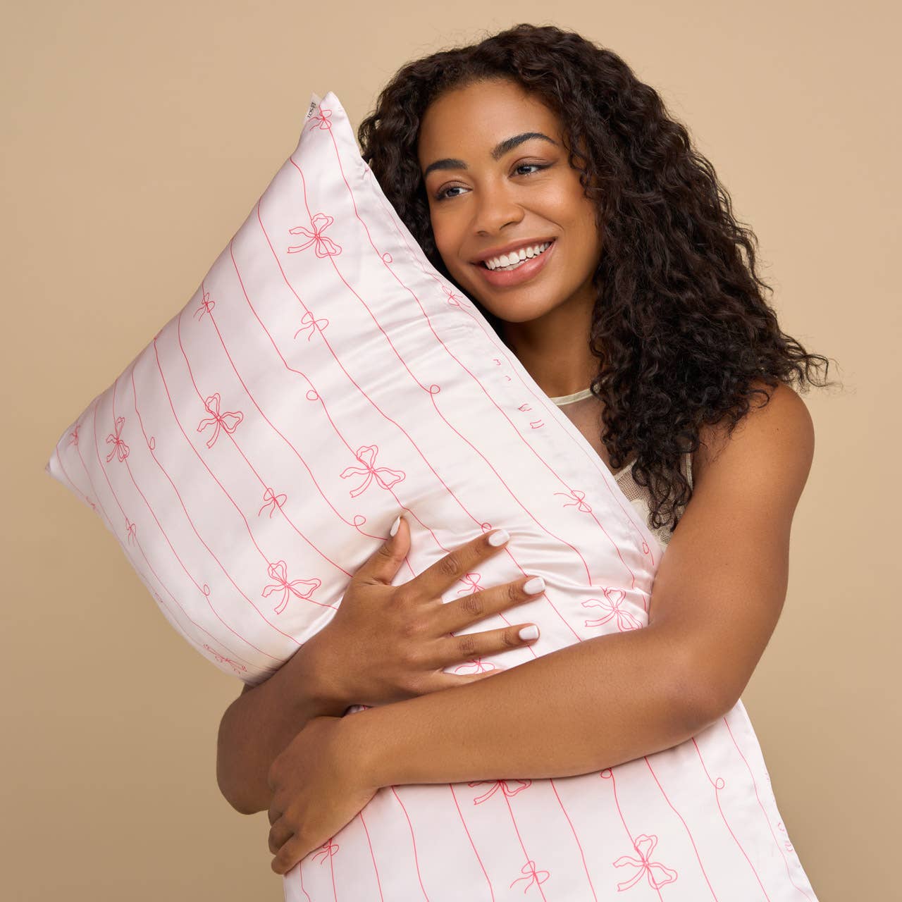 Satin Pillowcase in Striped Bows