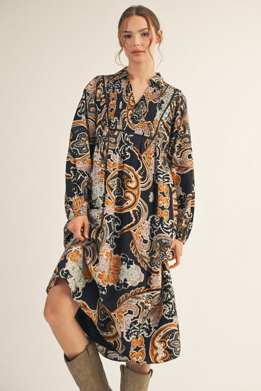 Smocked Boho Paisley Midi Dress M / Black