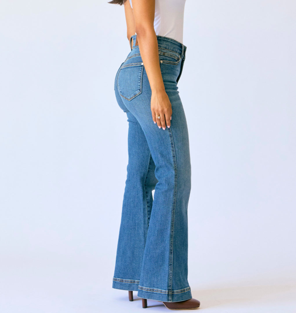 The Petite Flare Jean