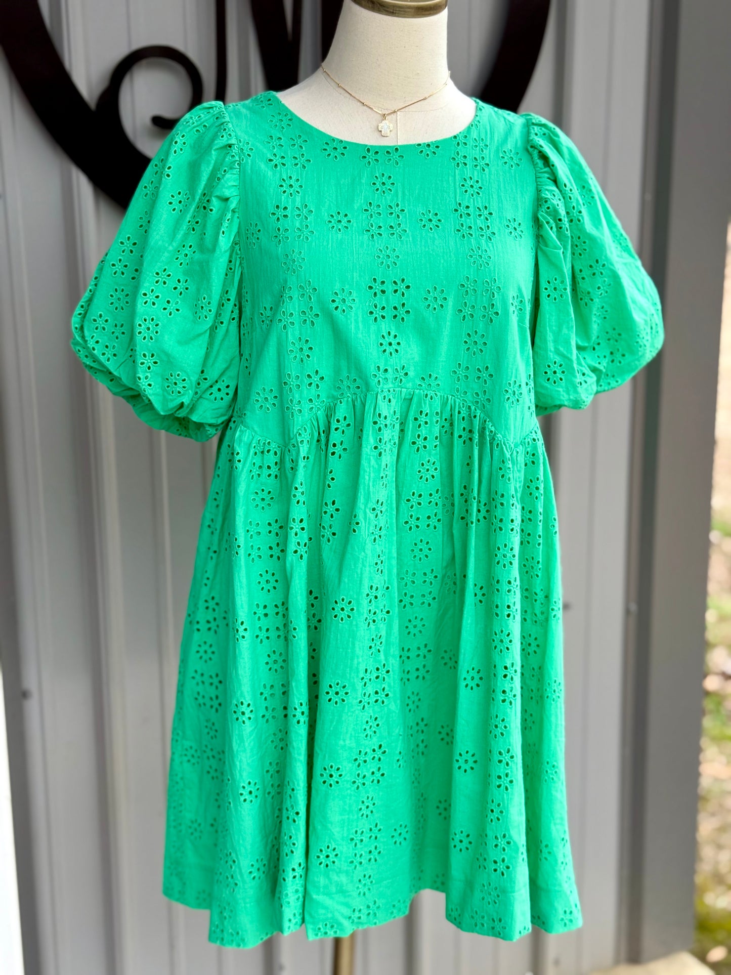 Anna Floral Eyelet Puff Sleeve Dress - Milly's Boutique