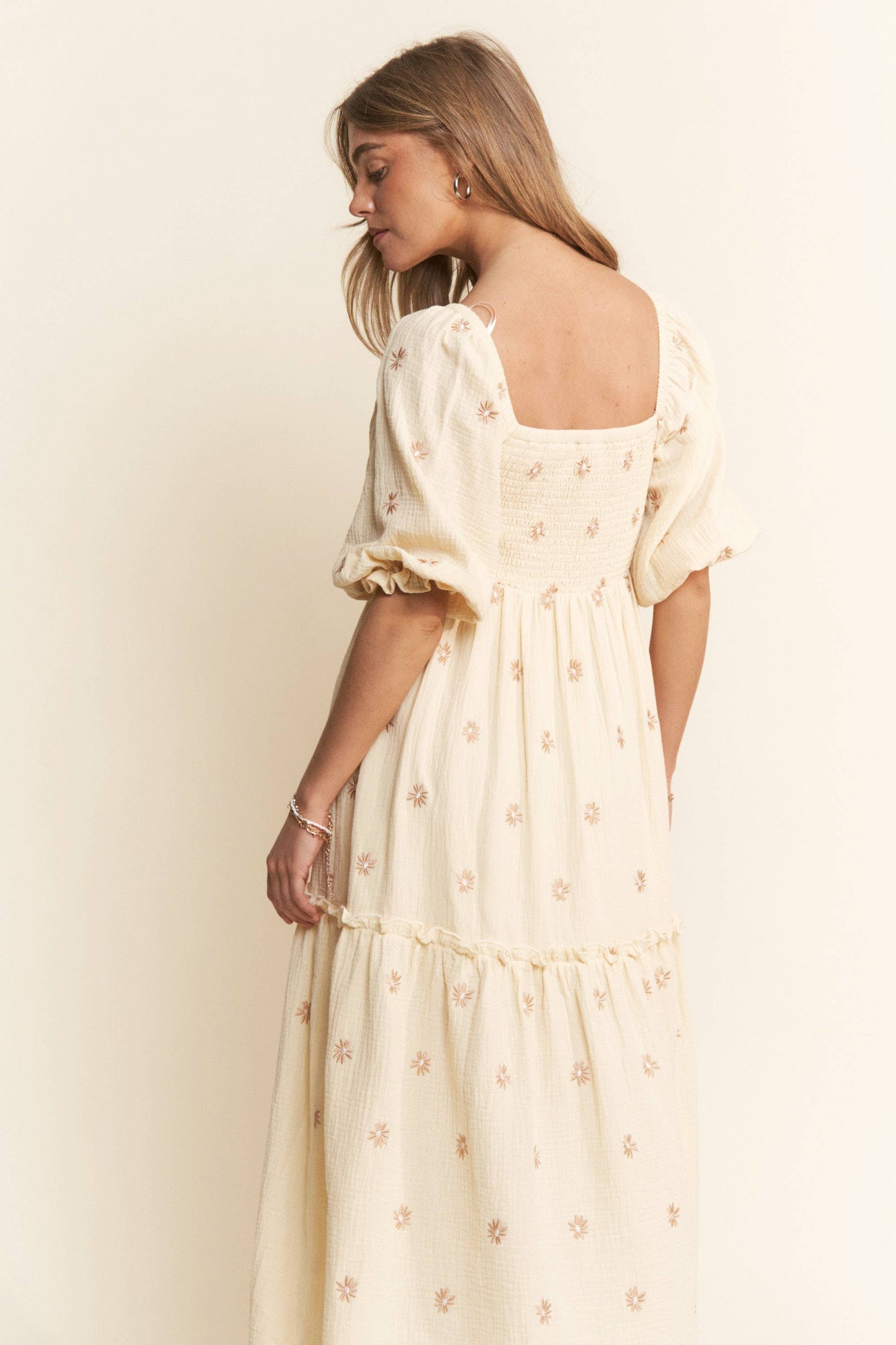 Annie Floral Embroidered Maxi Dress - Milly's Boutique
