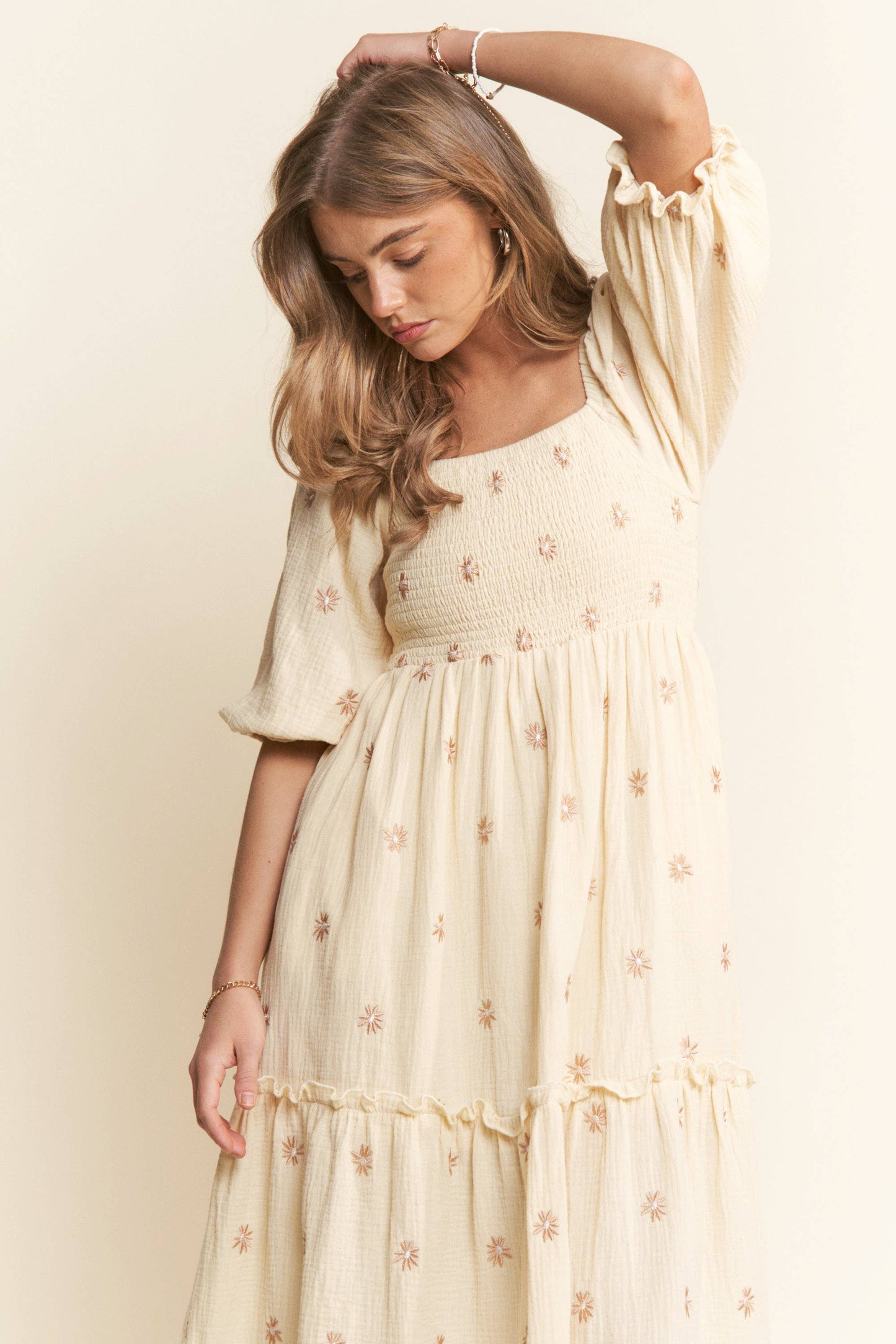 Annie Floral Embroidered Maxi Dress - Milly's Boutique