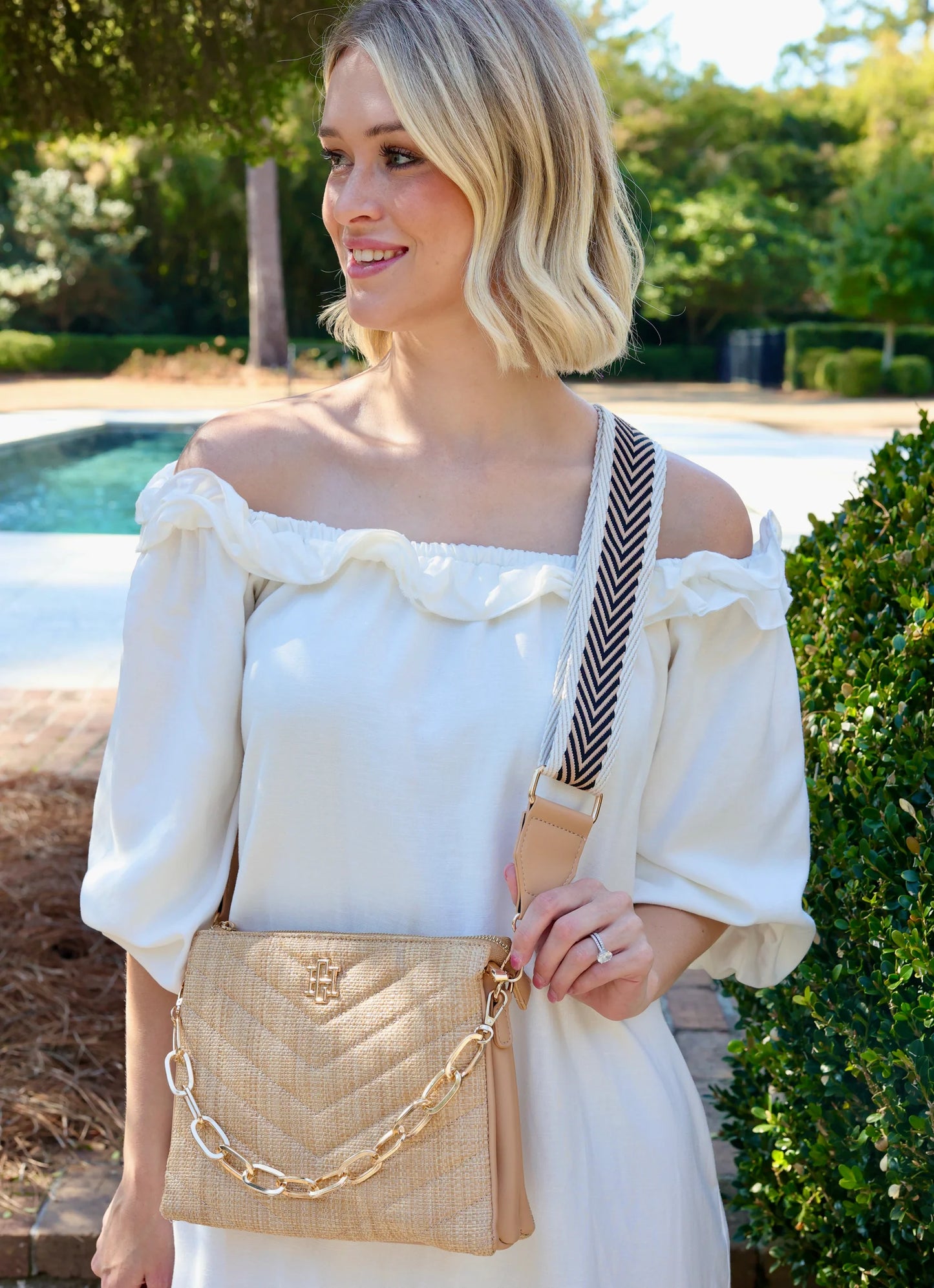 Ariana Crossbody - Milly's Boutique