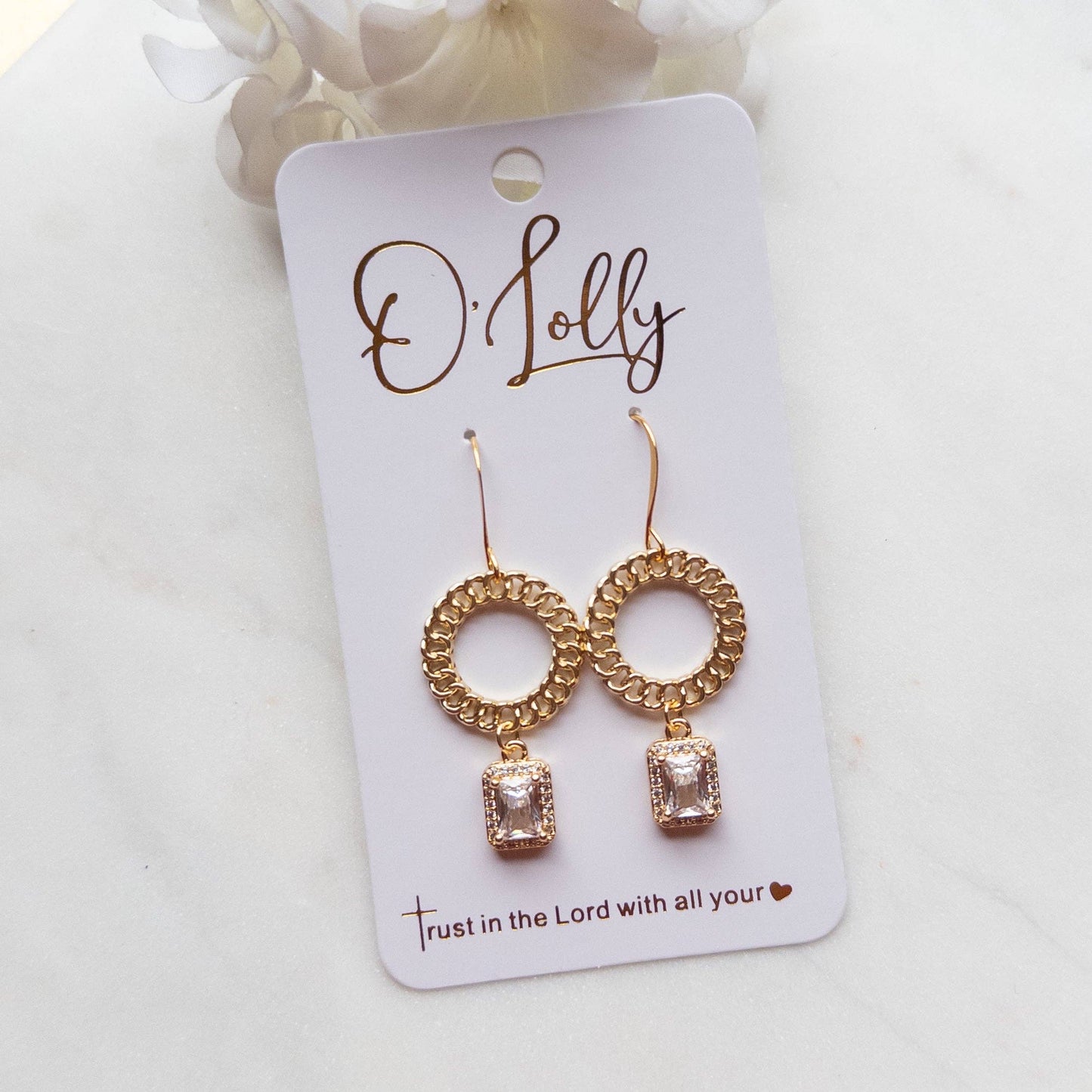 “Brittany” Gold Open Round Link Dangle Earrings - Milly's Boutique