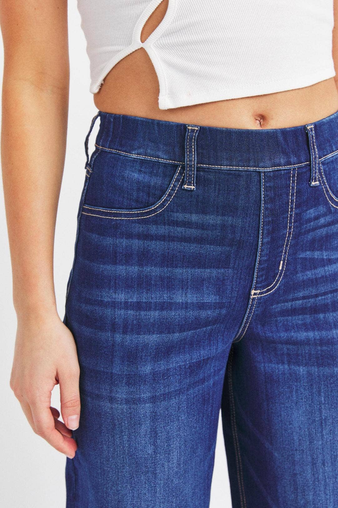 Cello High Rise Pull-On Wide Leg Jeans - Milly's Boutique