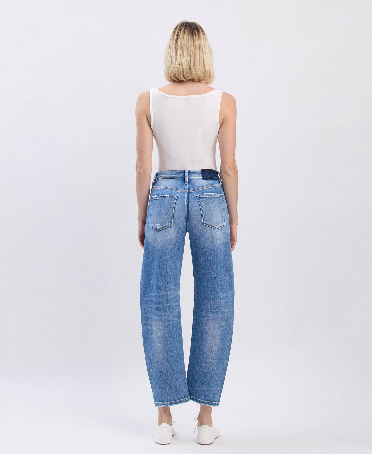 Cora Barrel Jeans - Milly's Boutique
