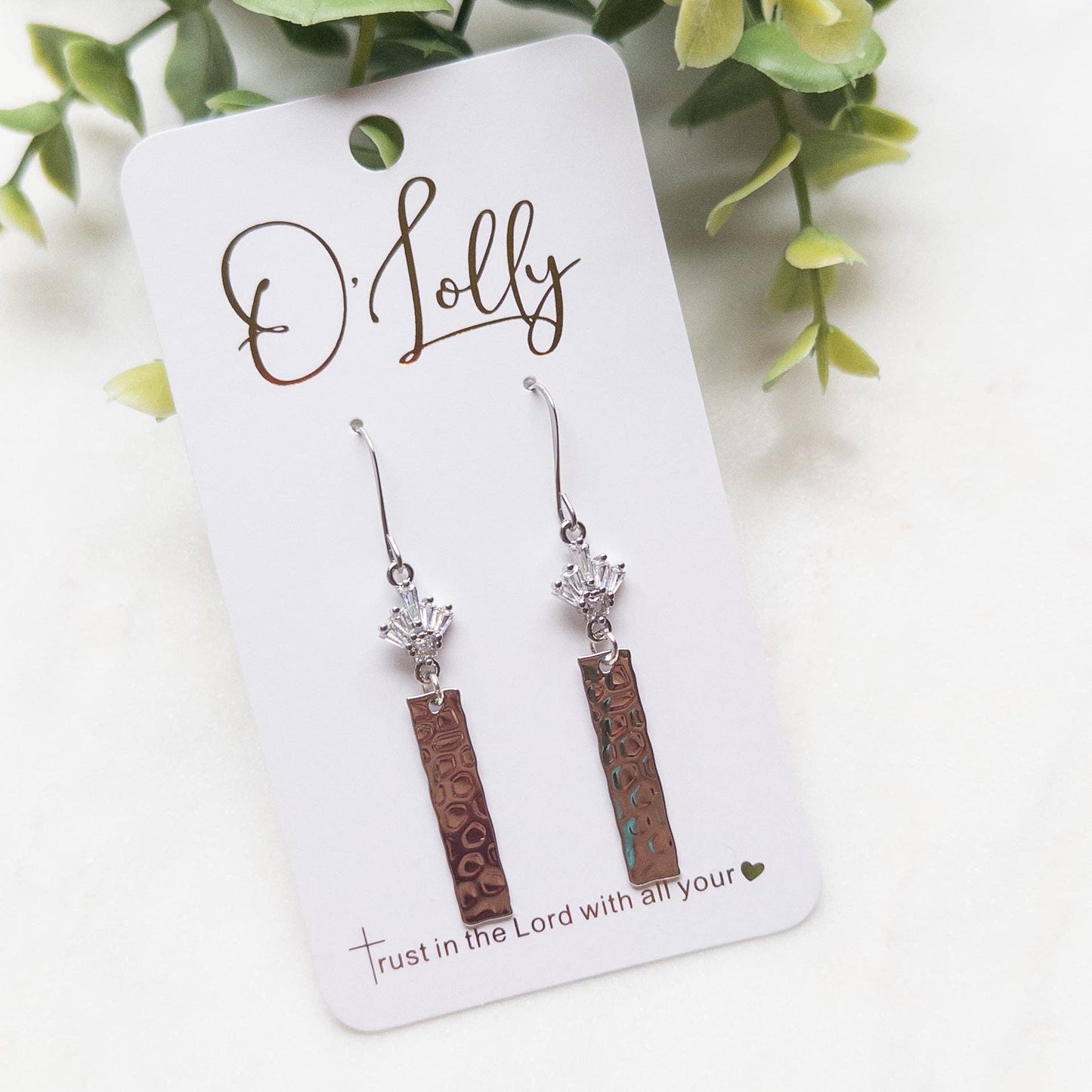 Evelyn CZ Bar Earrings - Milly's Boutique