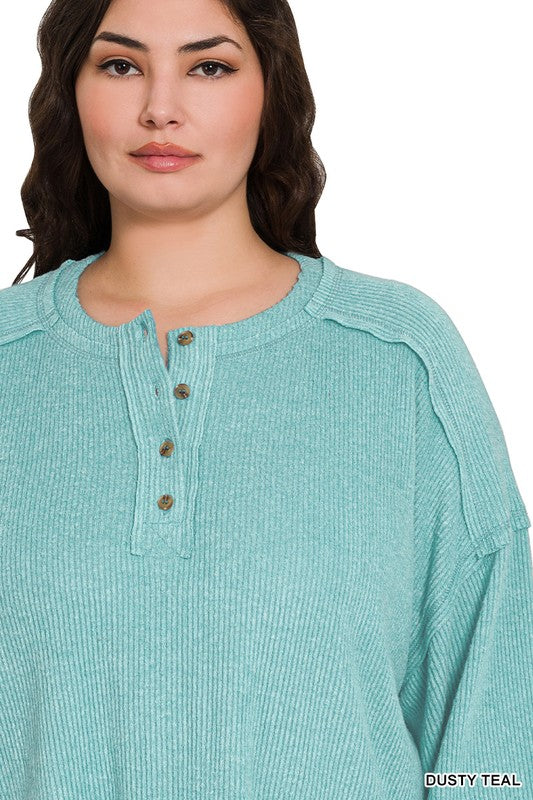 Hacci Henley Plus Top - Milly's Boutique