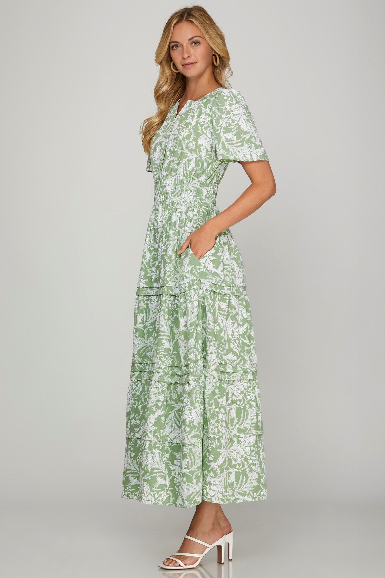 Jena Tiered Pintuck Maxi Dress - Milly's Boutique