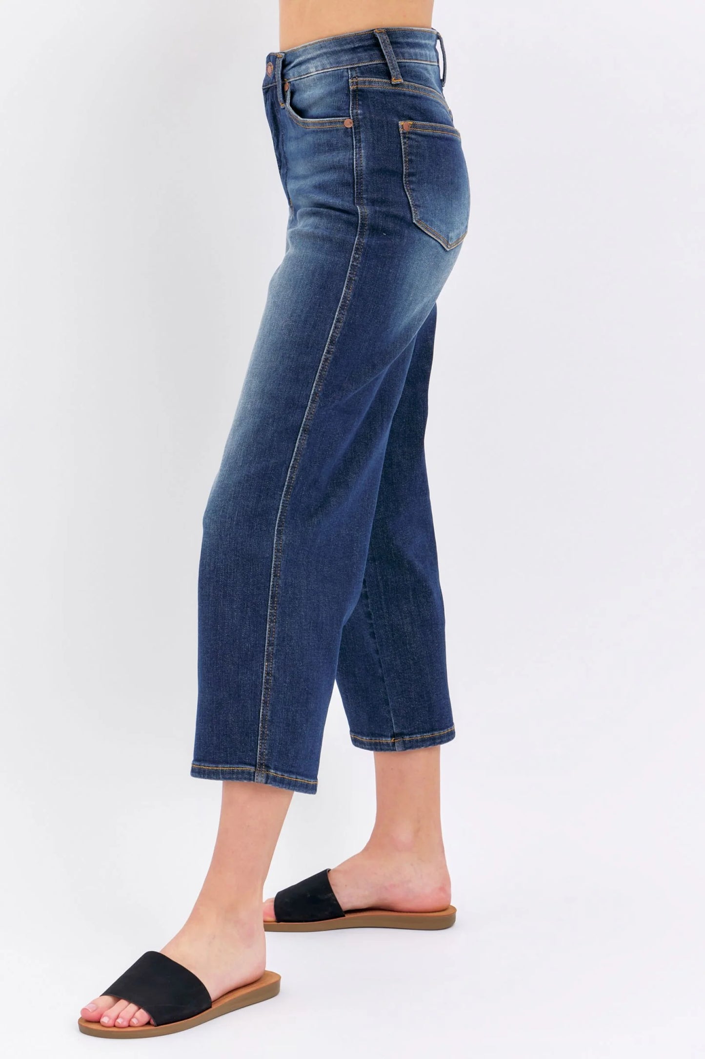 Jessie Tummy Control Cropped Wide Jeans - Milly's Boutique
