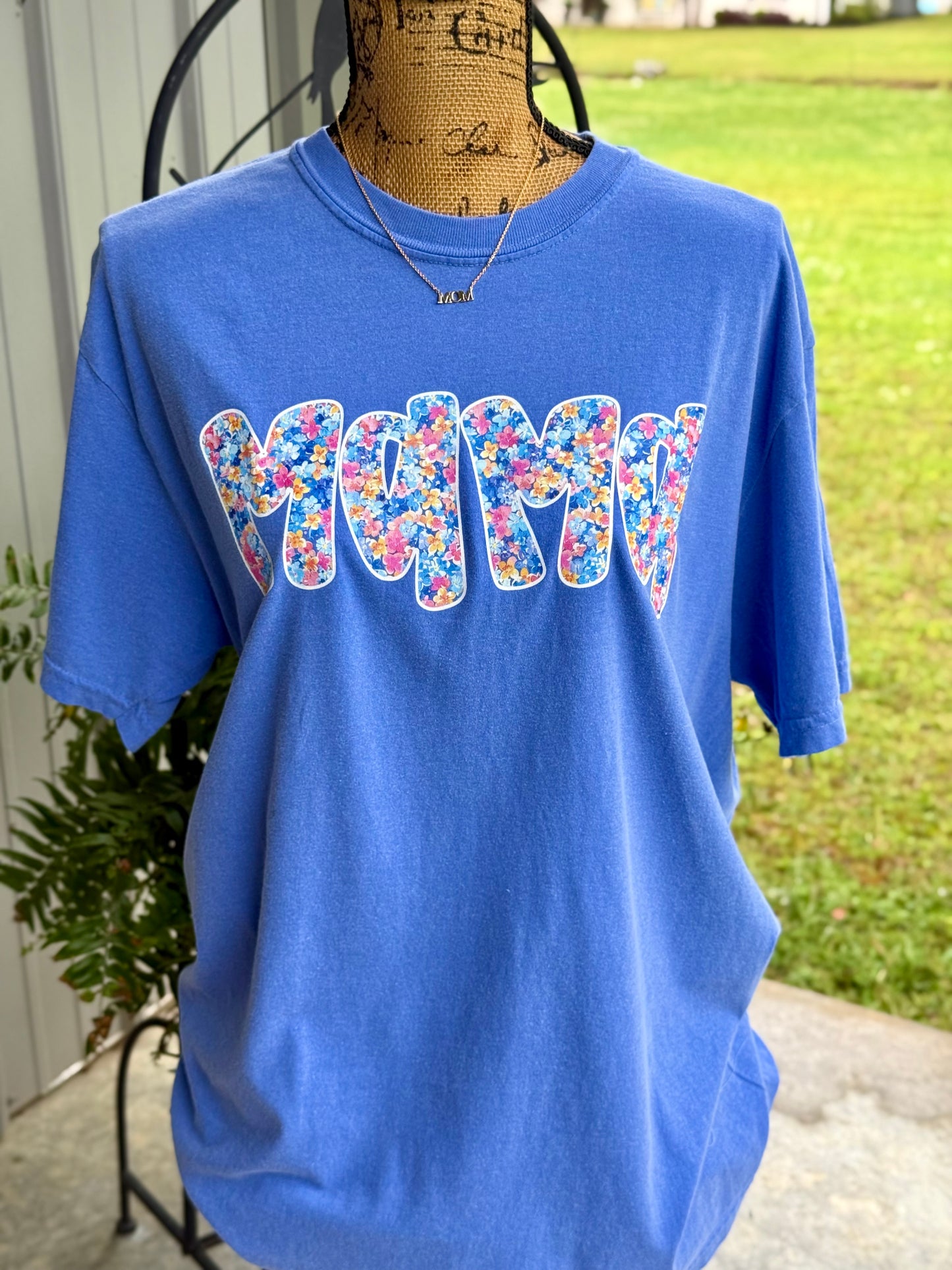 Mama Floral Comfort Color Tee - Milly's Boutique