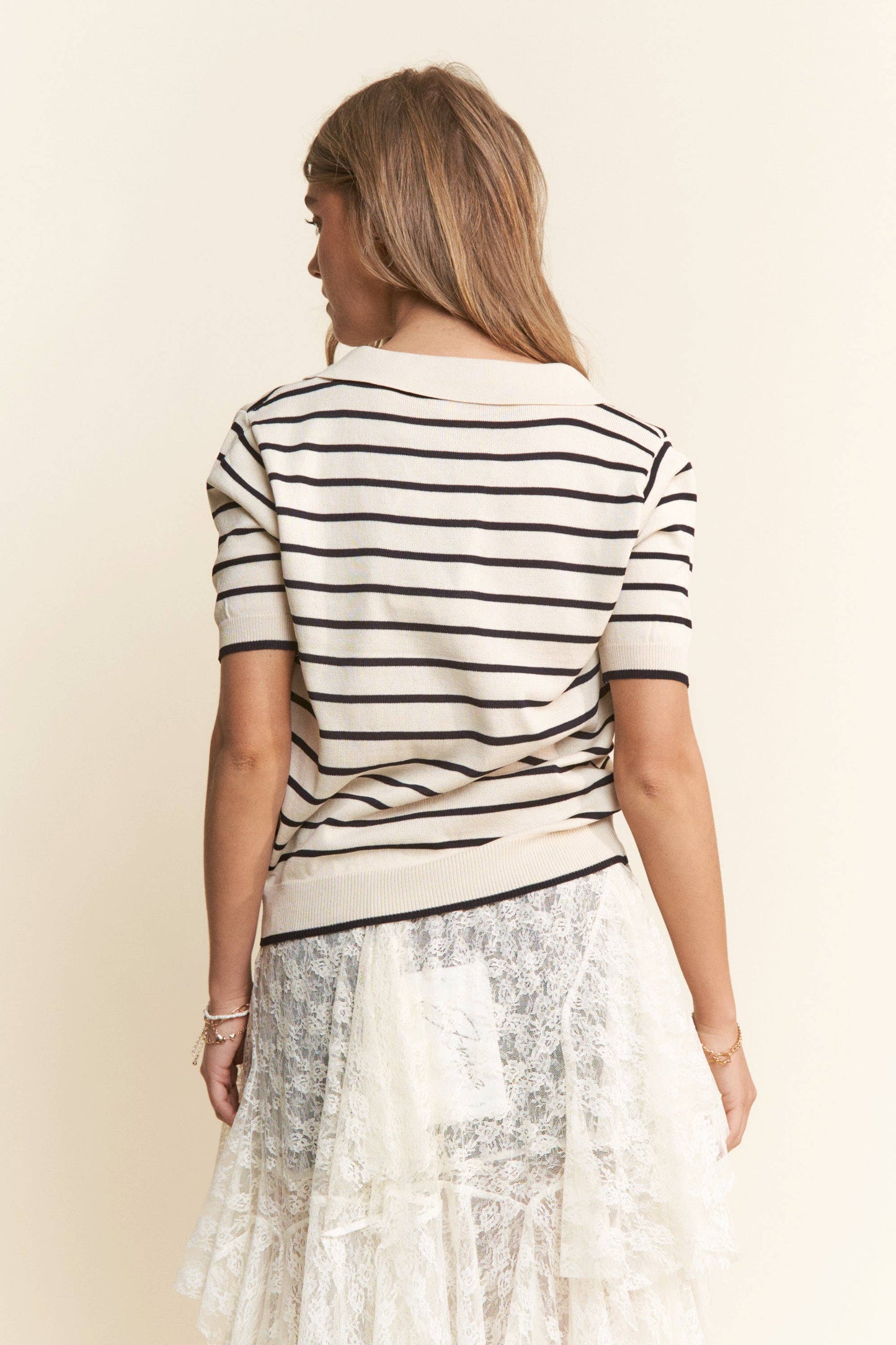Nelly Striped V Neck Top - Milly's Boutique