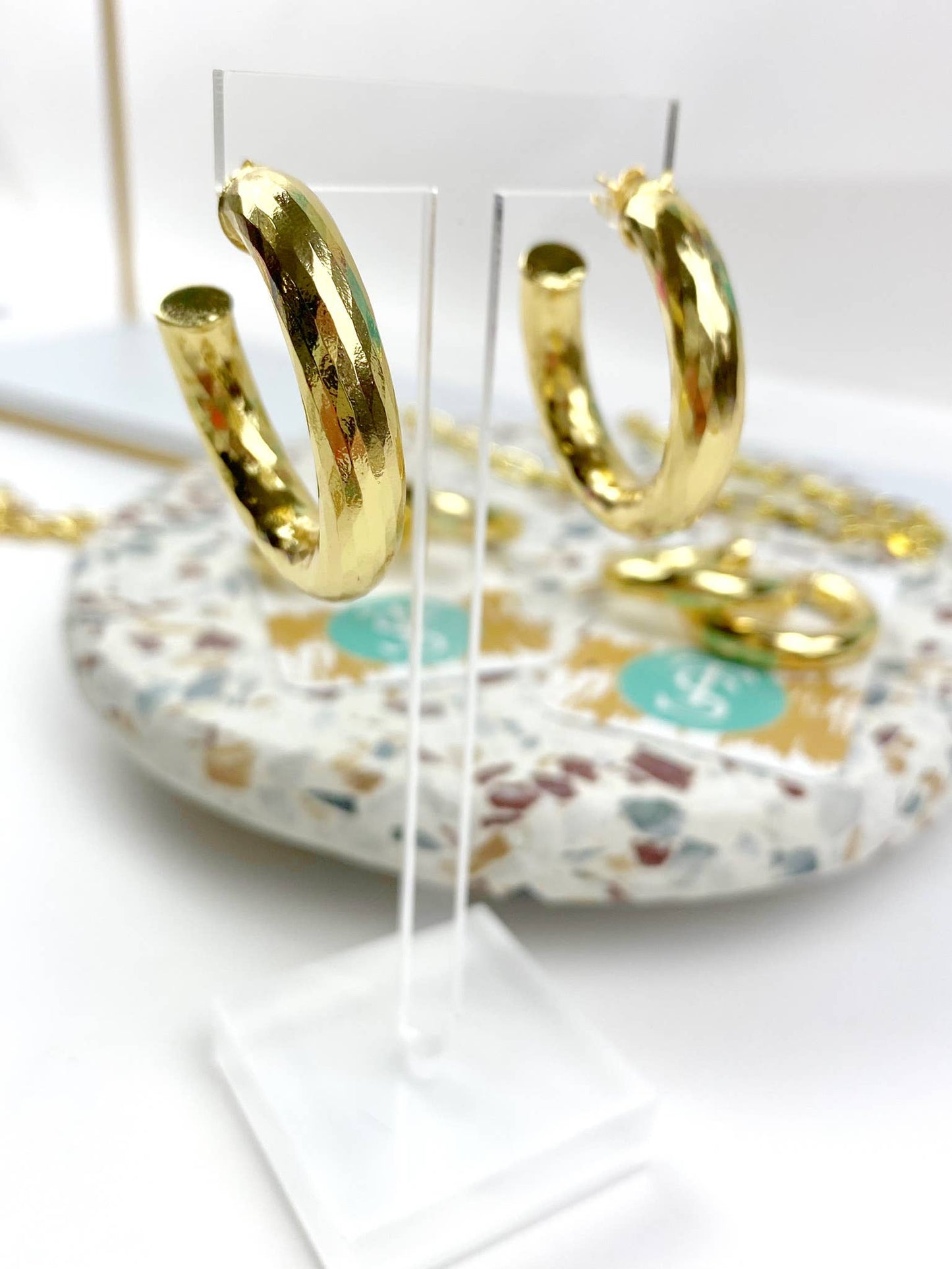 Raya Hoops: Small - Milly's Boutique