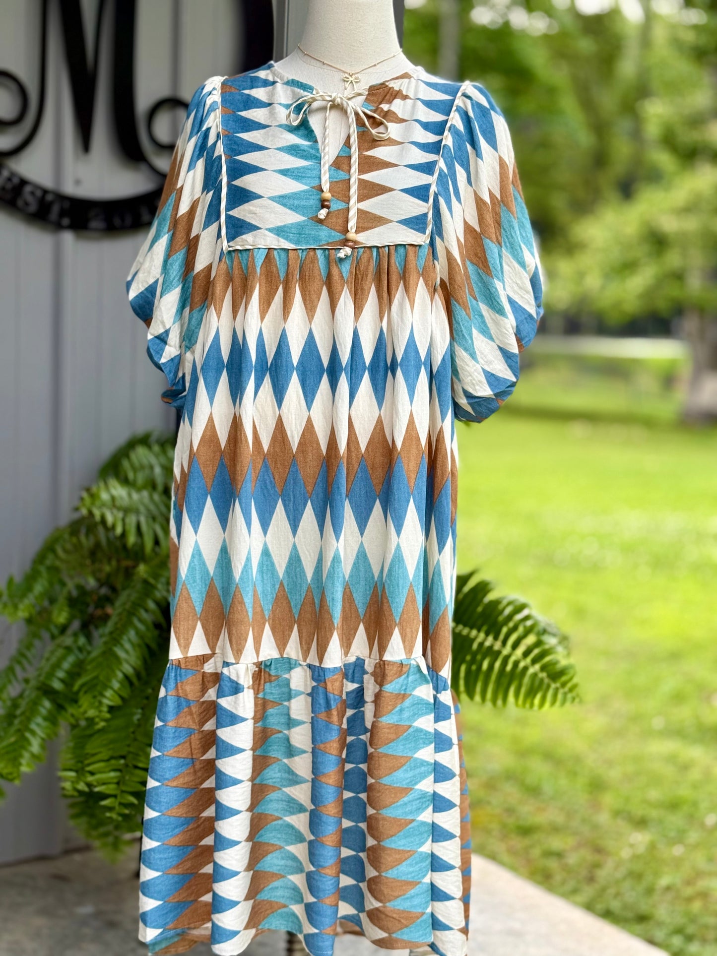Sandy Diamond Print Midi Dress - Milly's Boutique