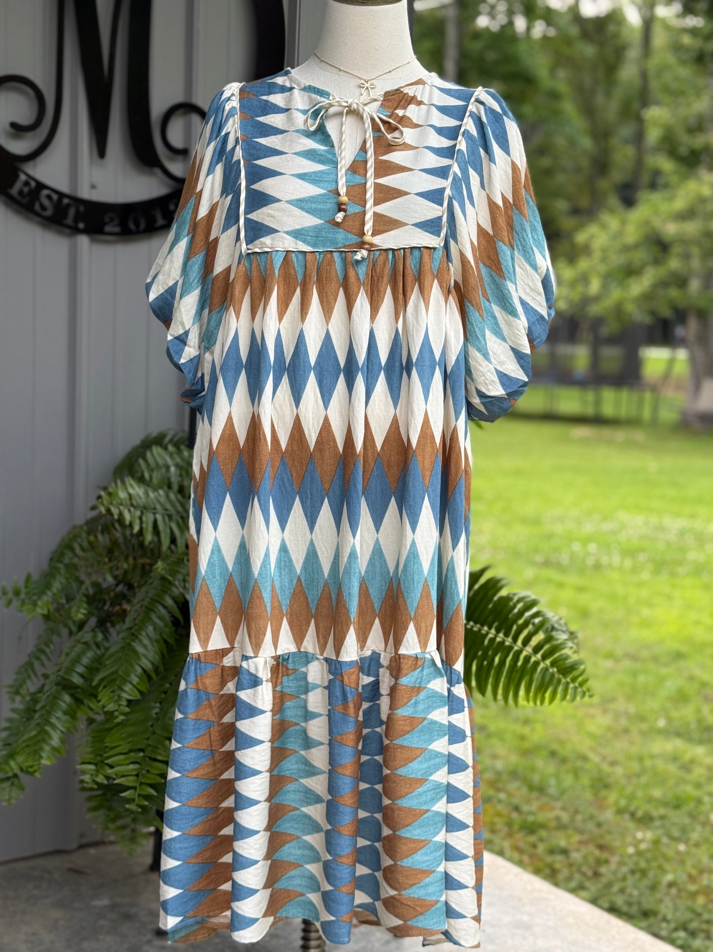 Sandy Diamond Print Midi Dress - Milly's Boutique