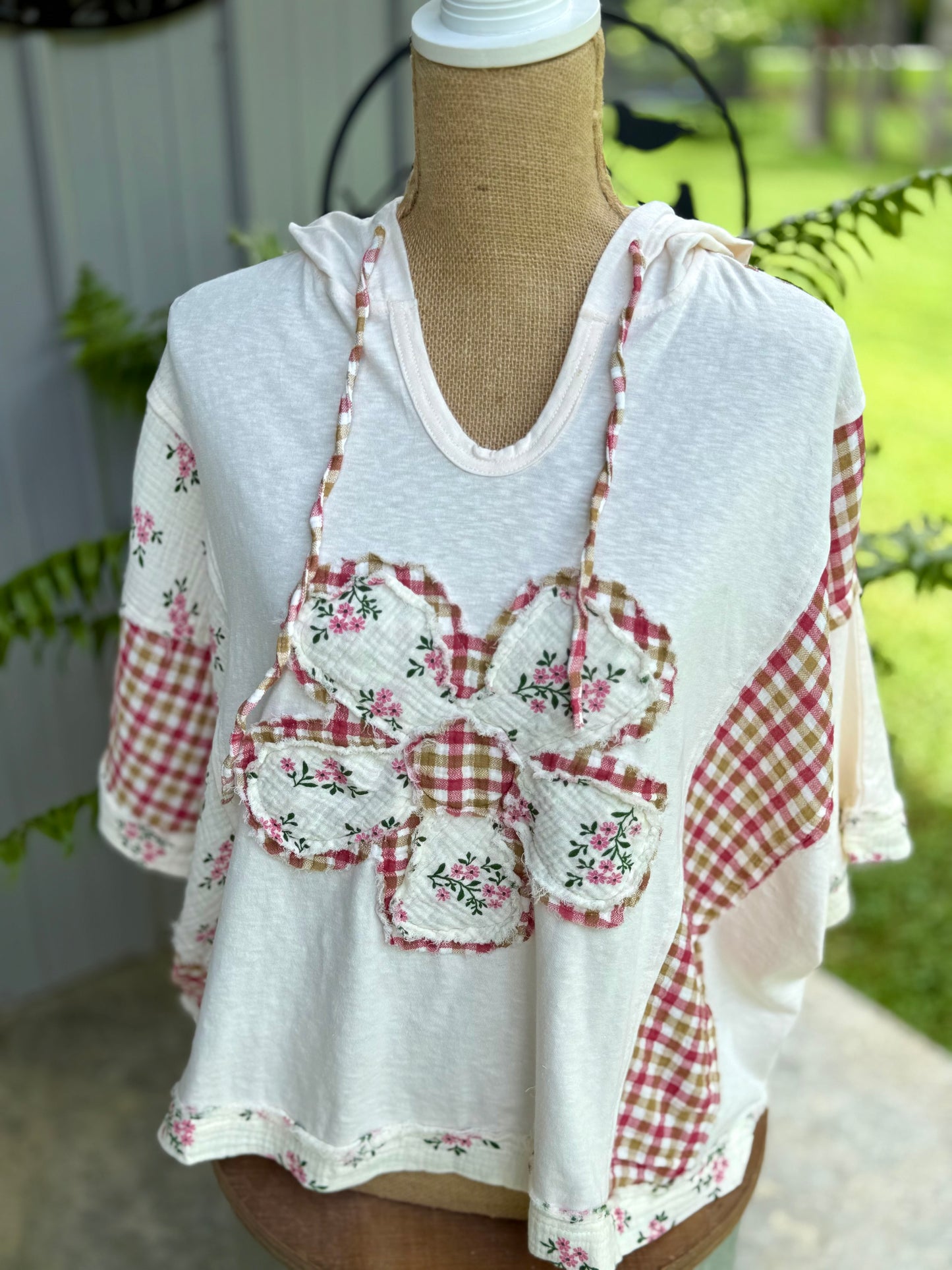 The Daisy Floral Patch Hoodie - Milly's Boutique