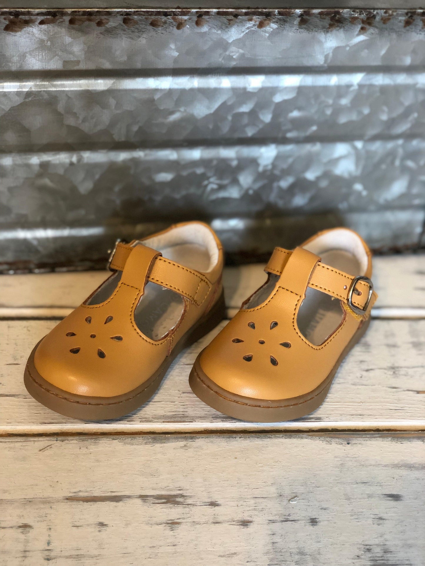 Chelsea T-Strap Mary Jane - Milly's Boutique