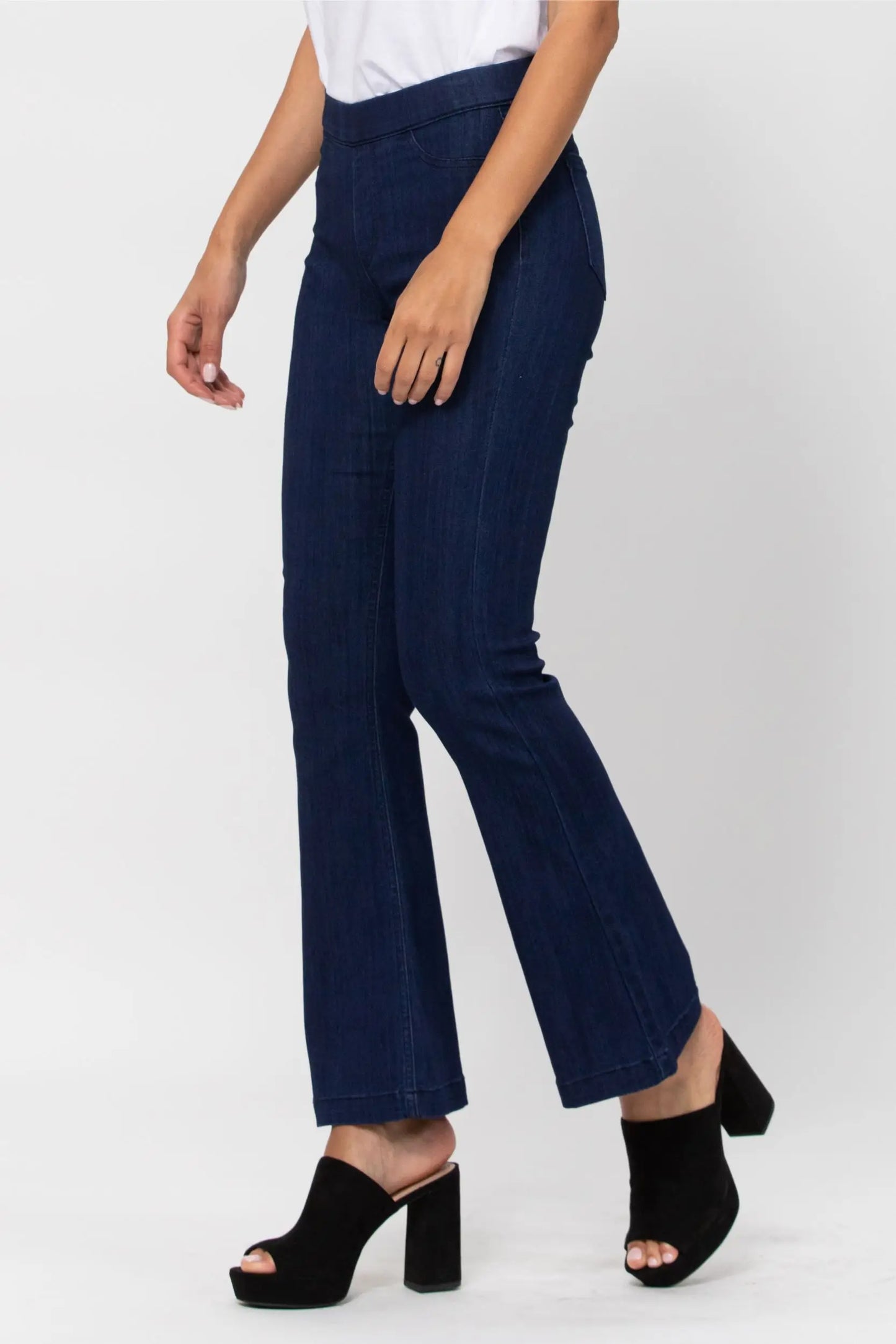 Pull On Super Dark Wash Flares- 30" - Milly's Boutique