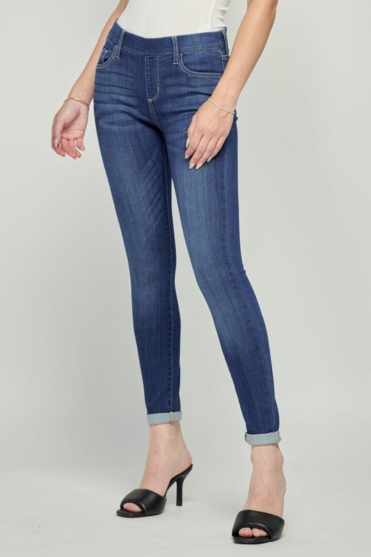 Pull On Skinny Jeans - Milly's Boutique