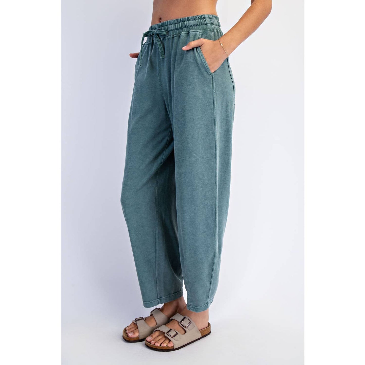 Mineral Washed Cotton Barrel Pant