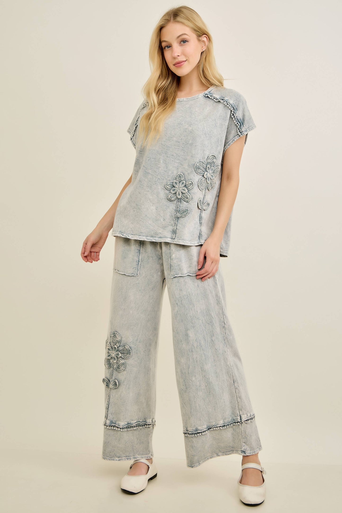 Mineral Washed Flower Garden Top