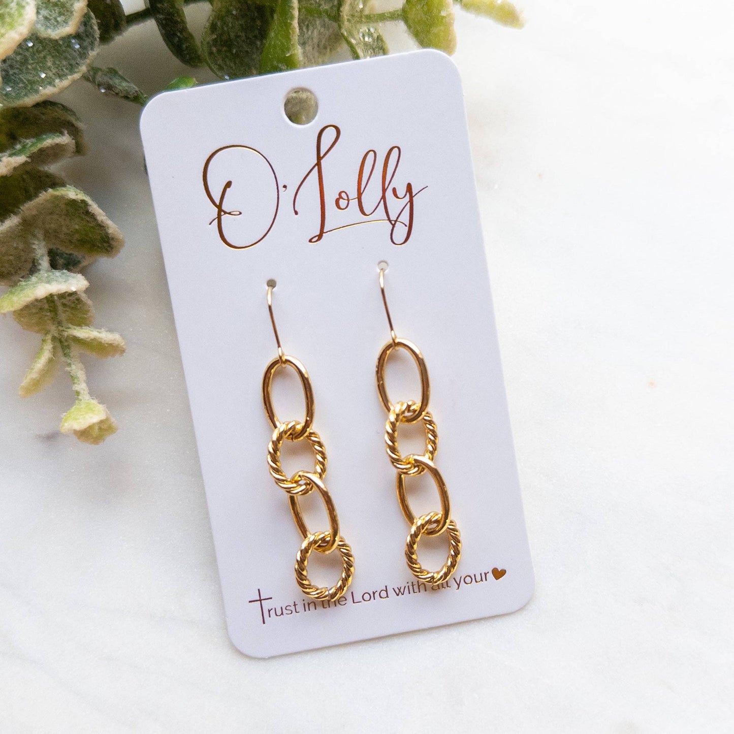 Smooth & Textured Chain Earring