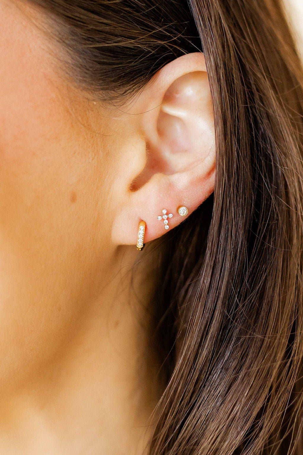 Screwback Stud Earrings - Clara Cross Gold Sparkle