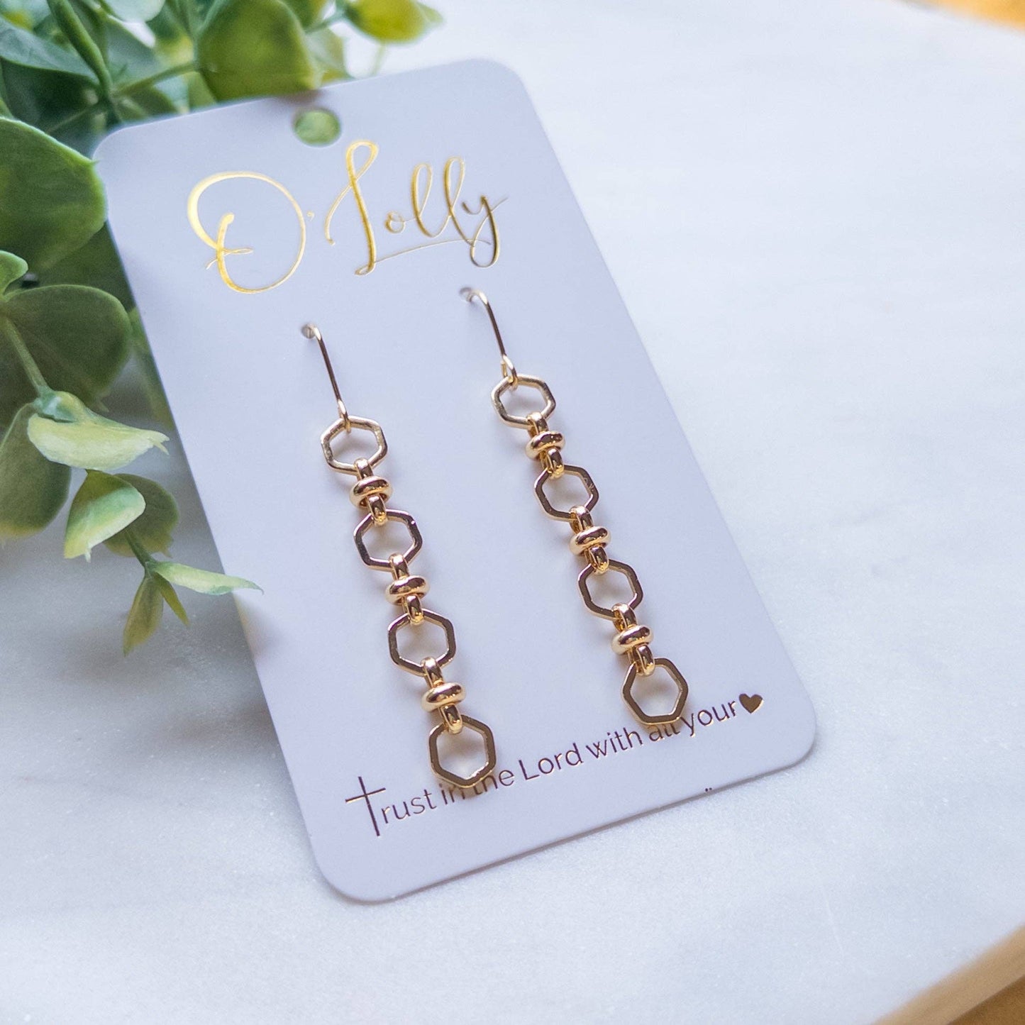 Chain Link Dangle Earring