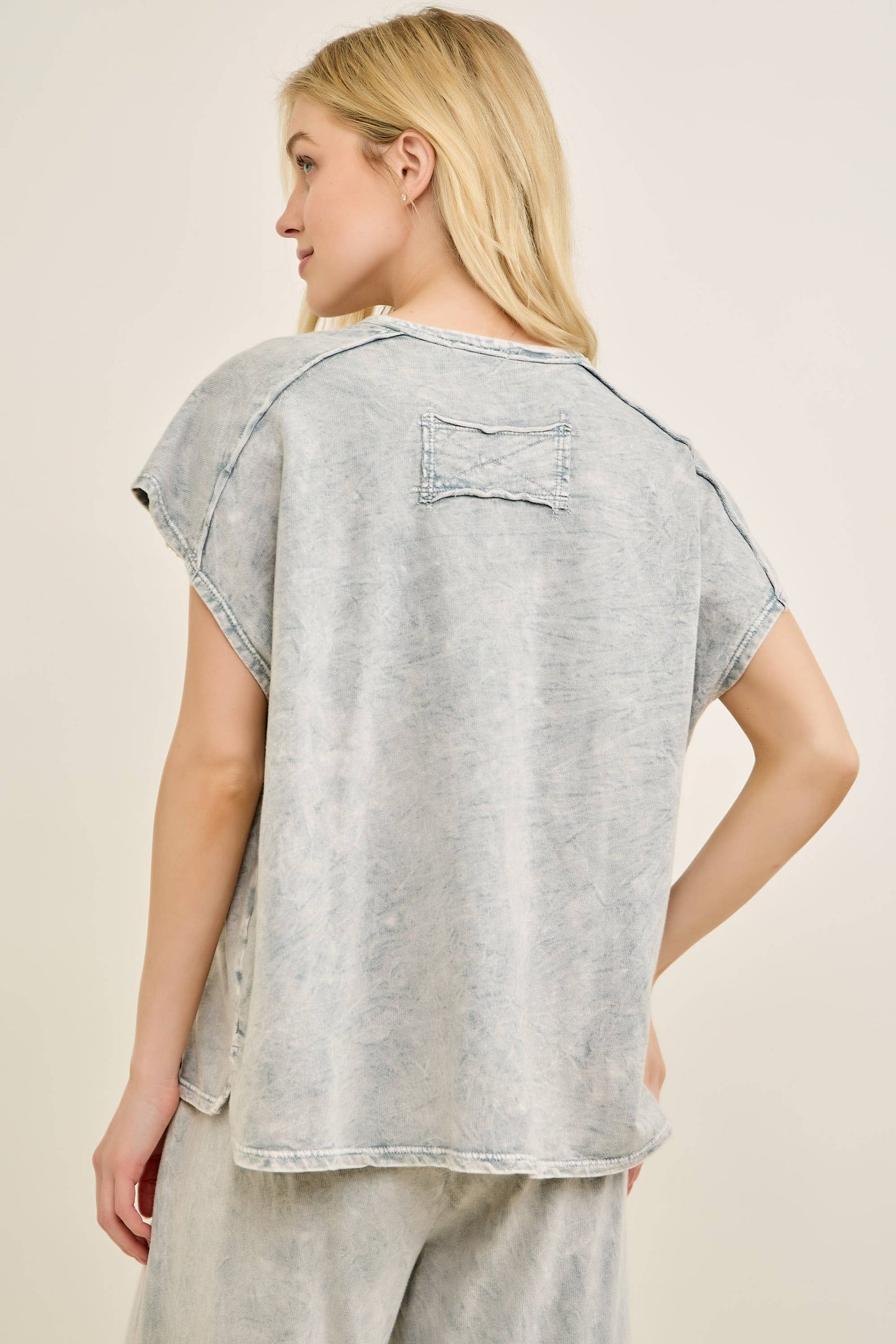 Mineral Washed Flower Garden Top