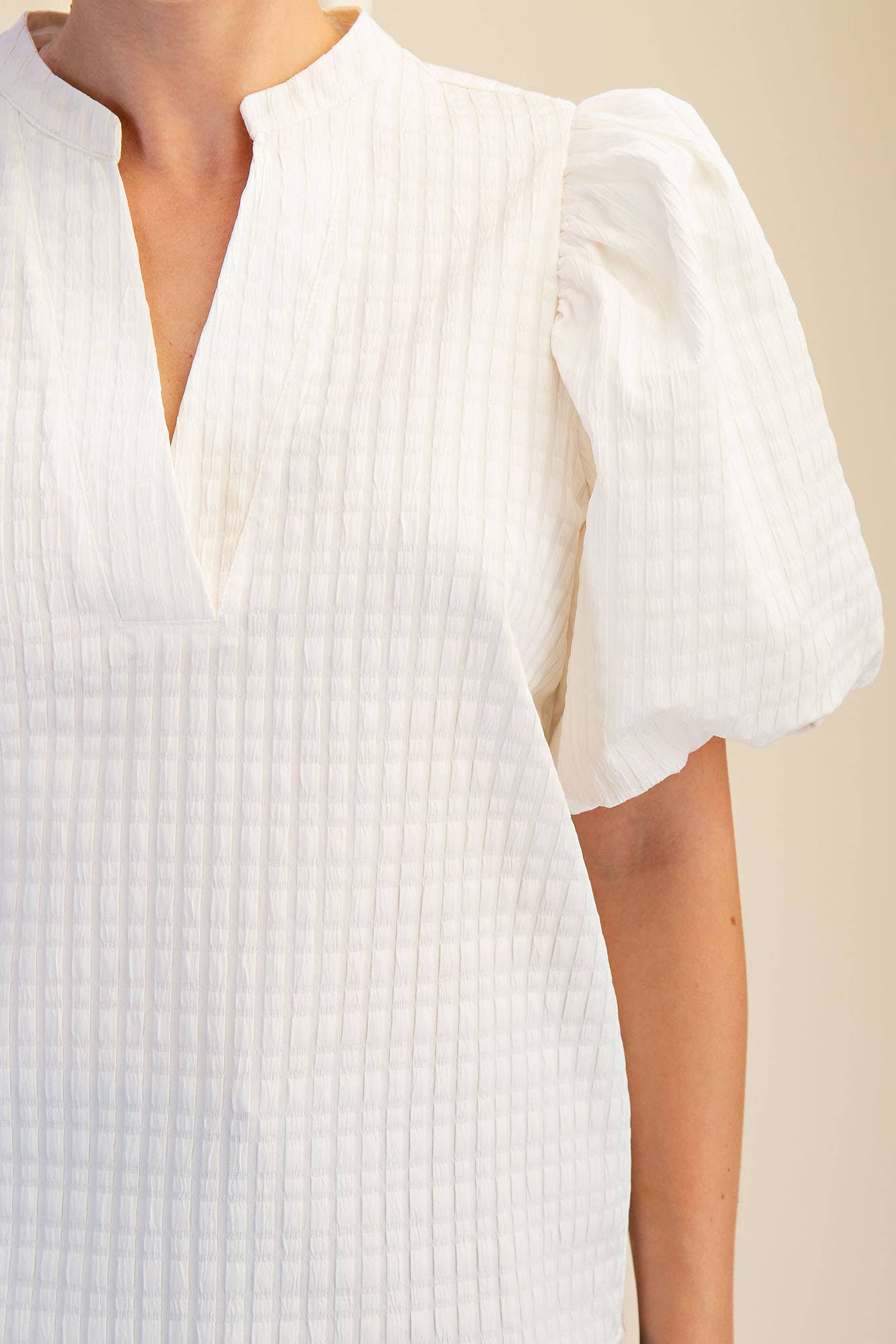 Vanna Split Neck Puff-Sleeve Textured Top