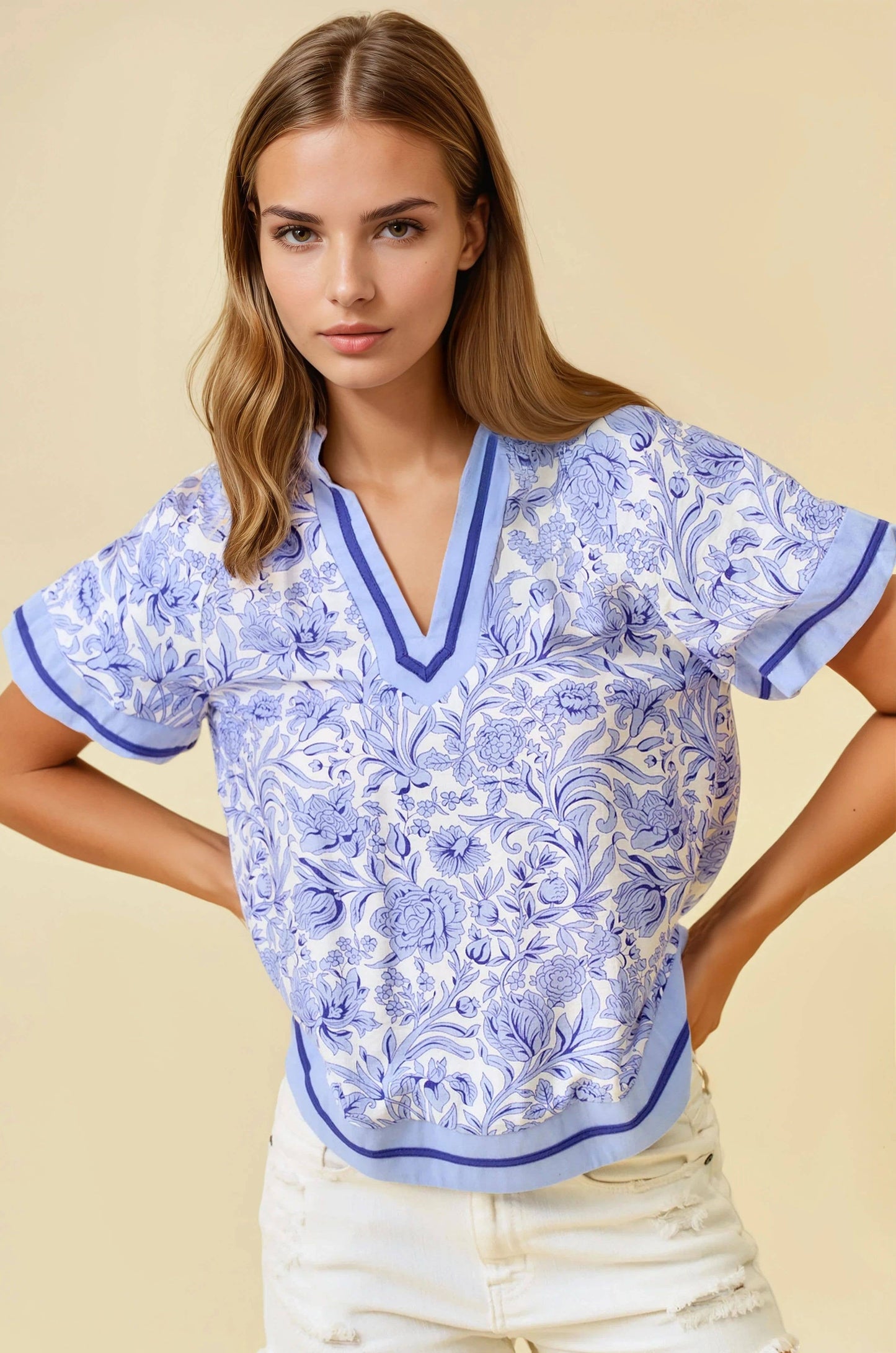 Shelly Floral Split Neck Top