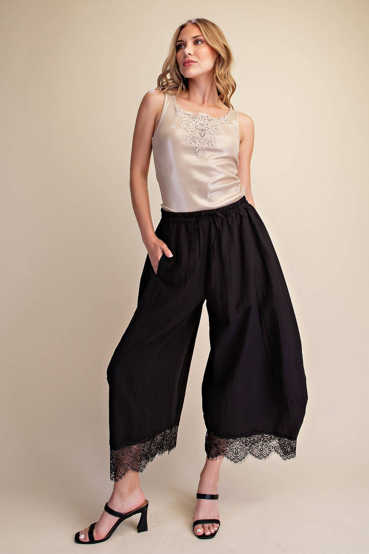 Cropped Lace Trim Balloon Pants