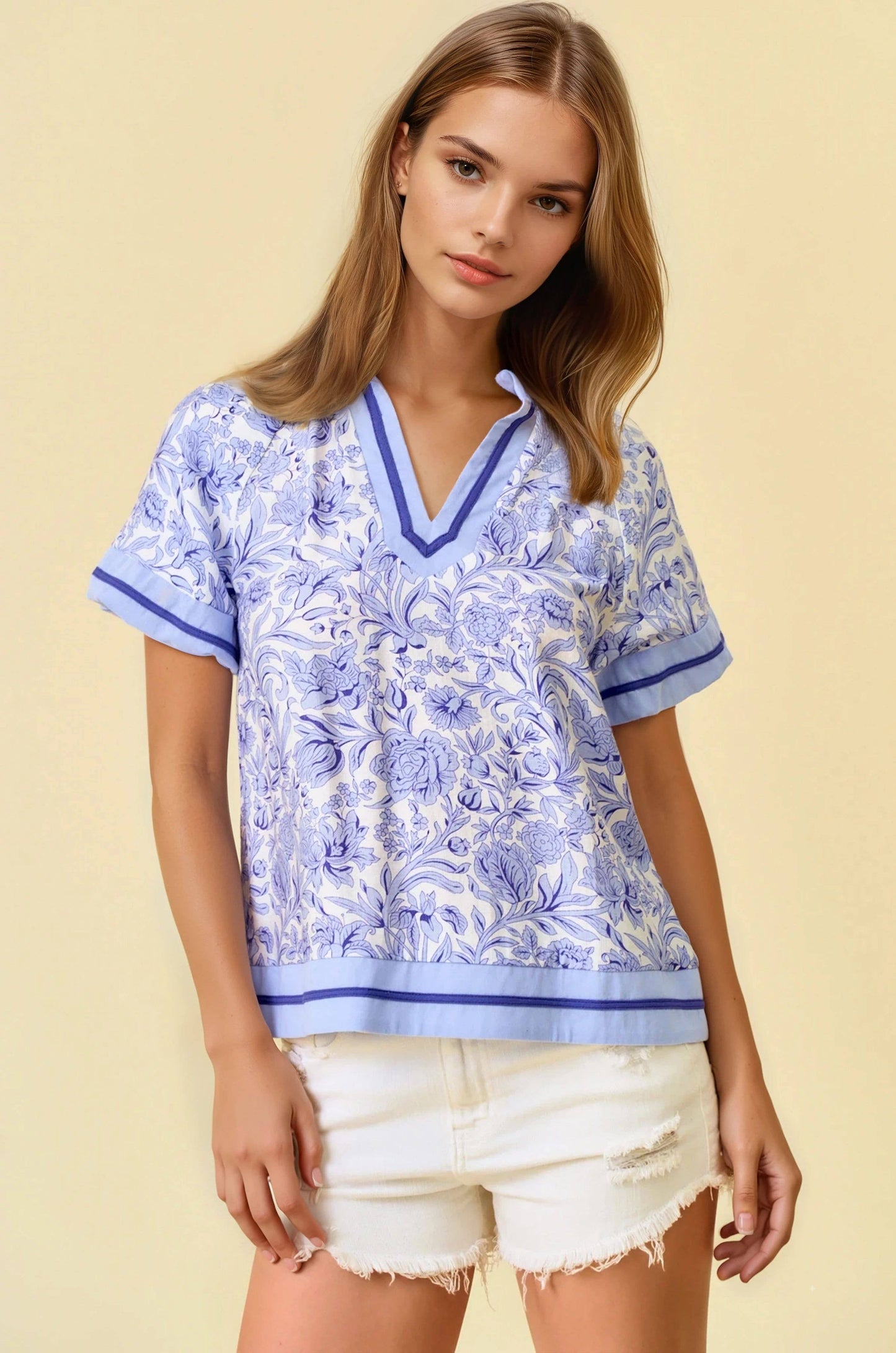 Shelly Floral Split Neck Top