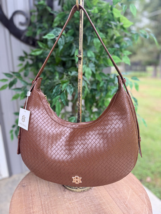 The Winslow Curved Bag