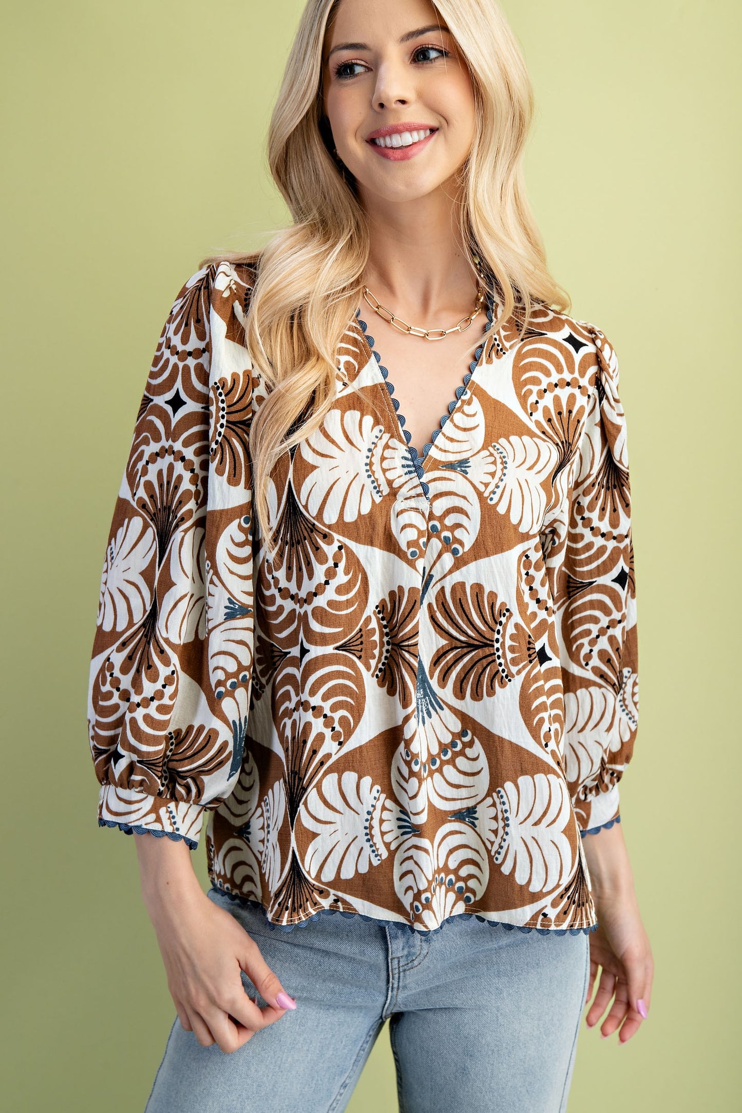Ric-Rac Trim V Neck Top