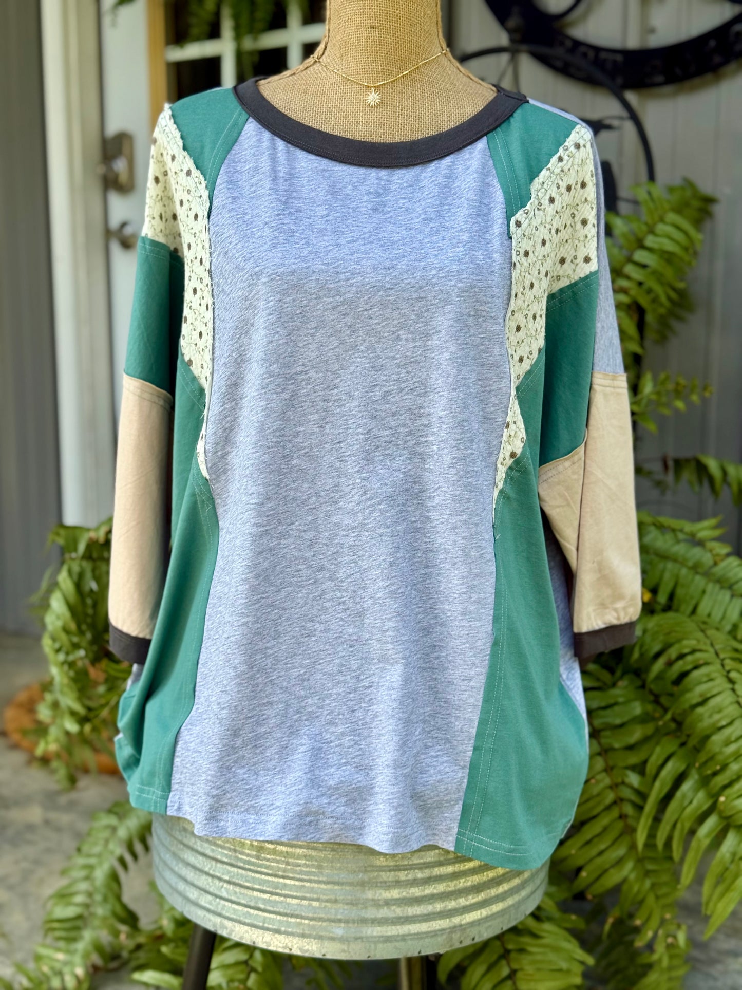 Jayla Color Block Plus Top