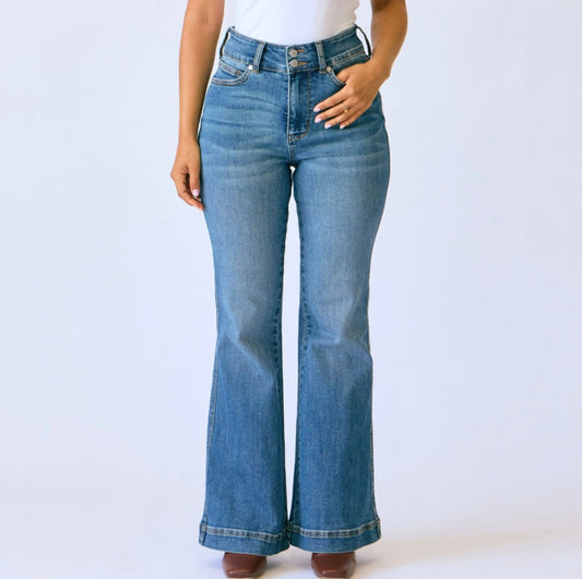 The Petite Flare Jean