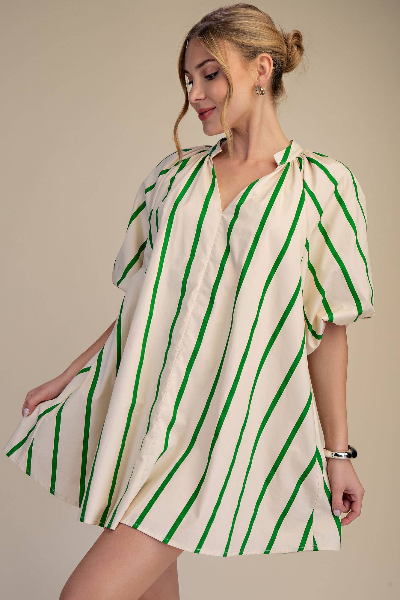 Riza Puff-Sleeve Stripe Swing Shift Dress