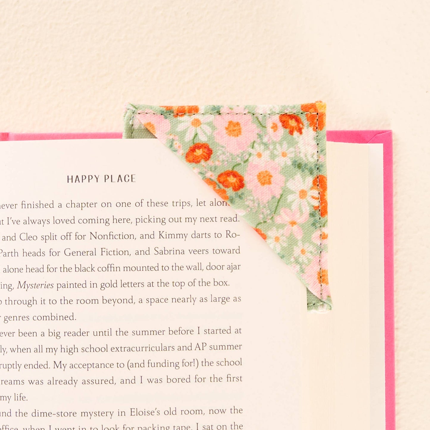 Corner Keeper Fabric Bookmark-Bouquet Beauty Sage - Milly's Boutique