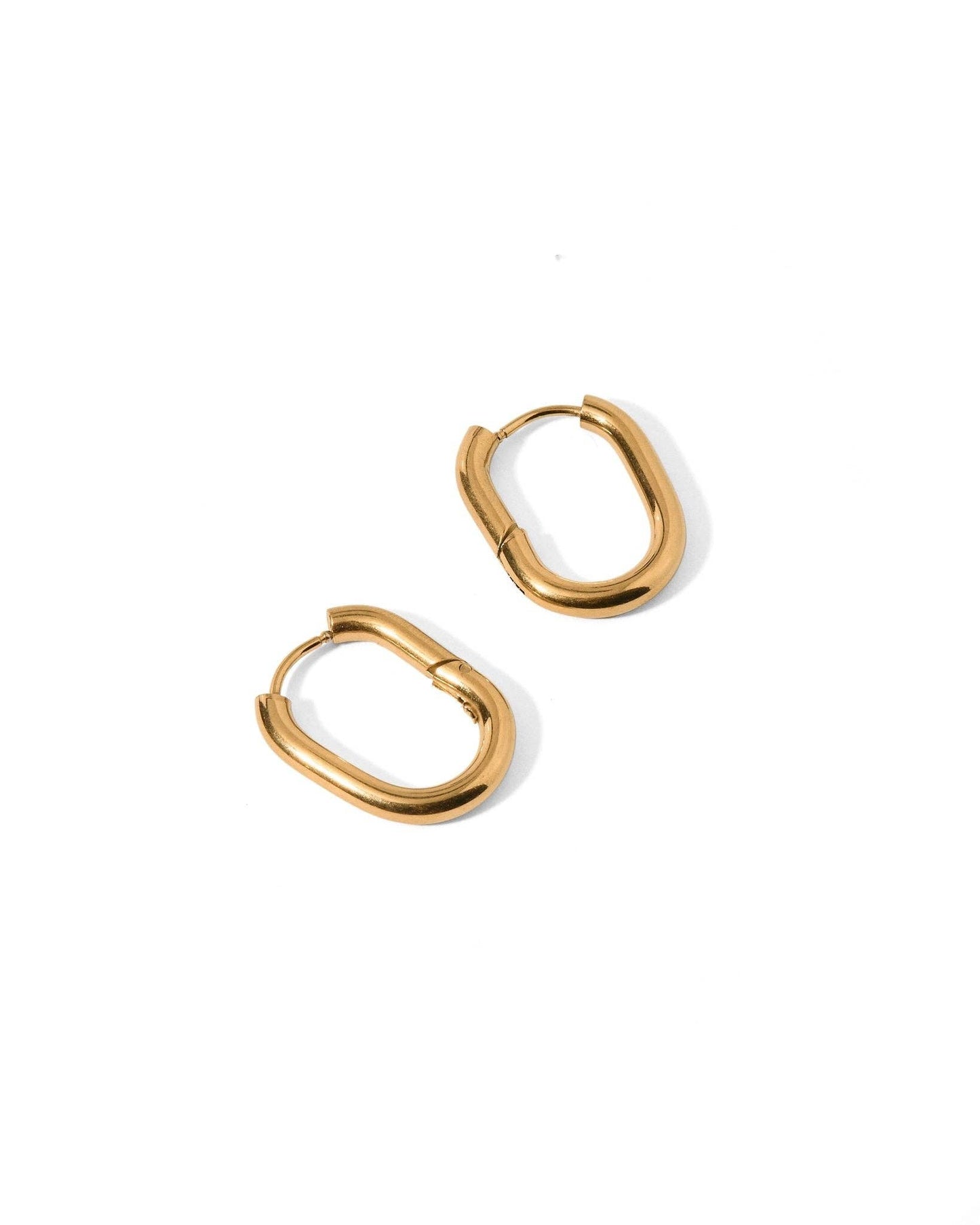 Huggie Earrings - Sutton 21mm