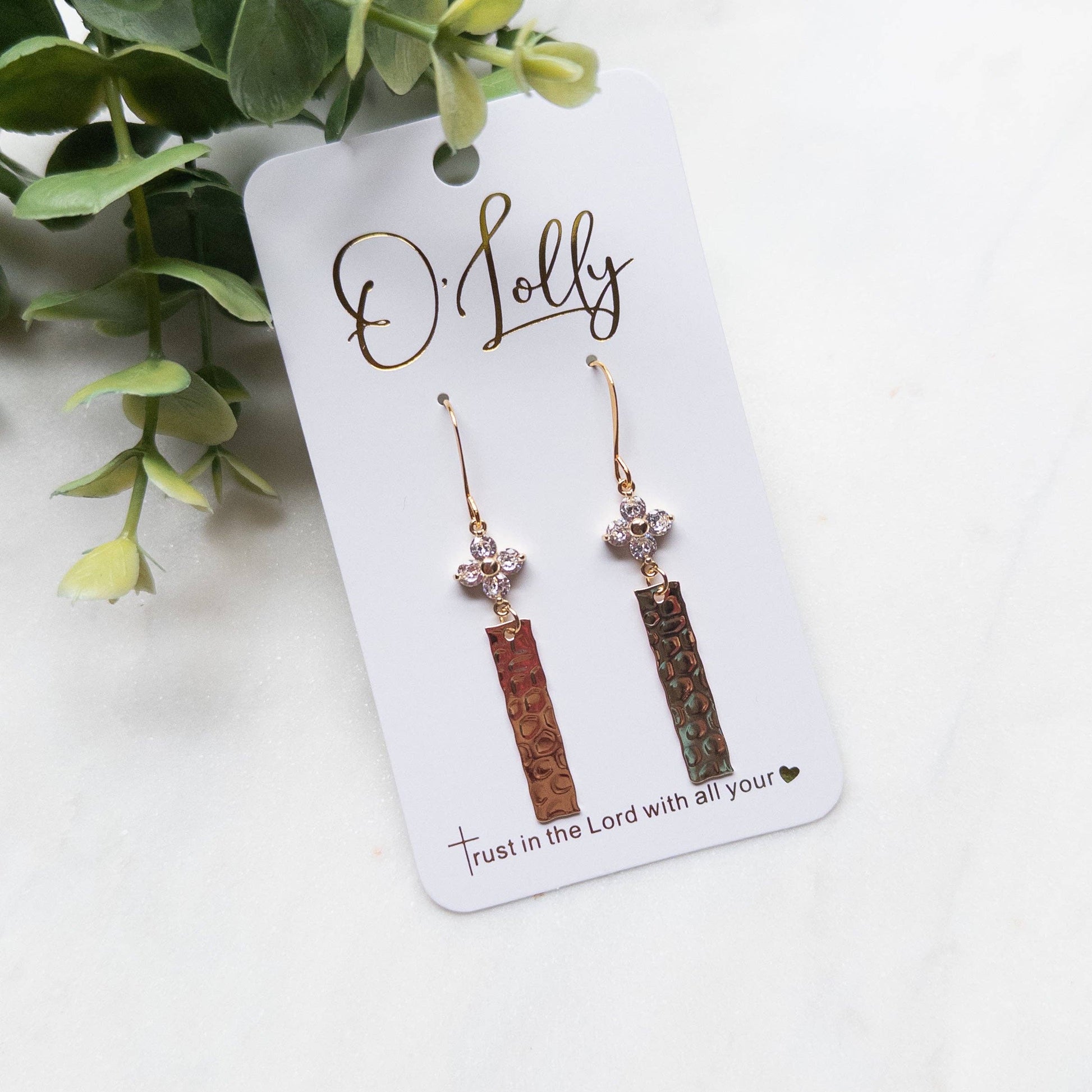 Evelyn CZ Bar Earrings - Milly's Boutique