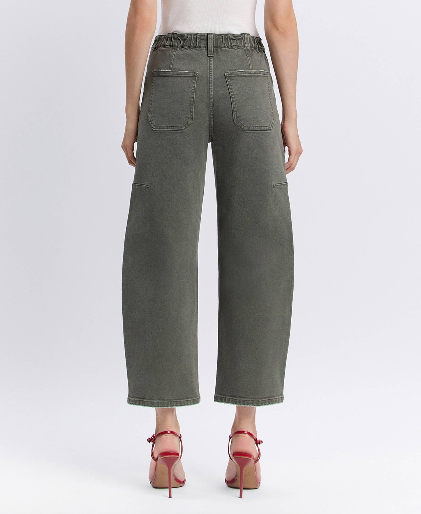 The High Rise Elastic Band Barrel Jean