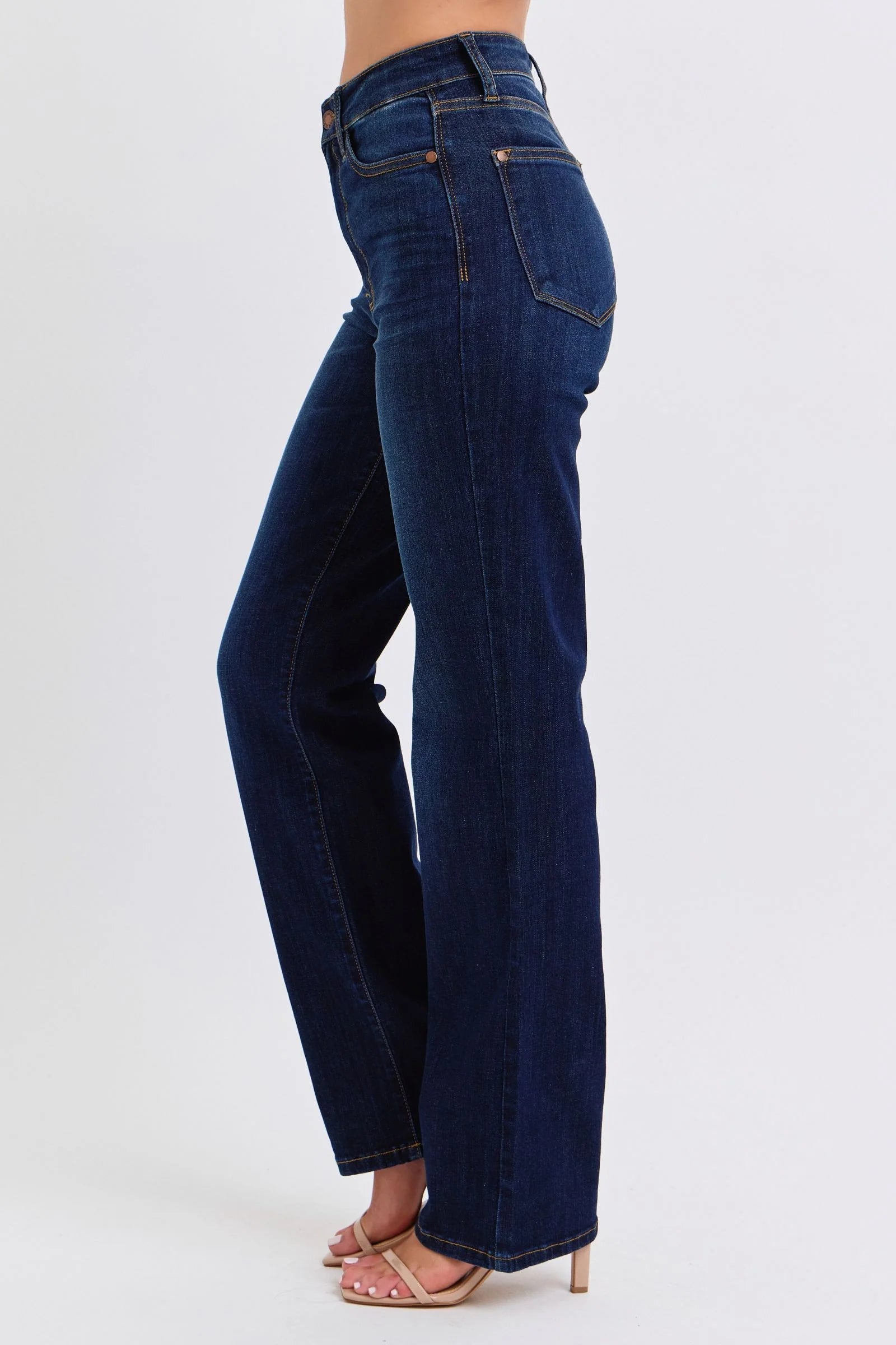 Kendra Straight Leg Jean - Milly's Boutique