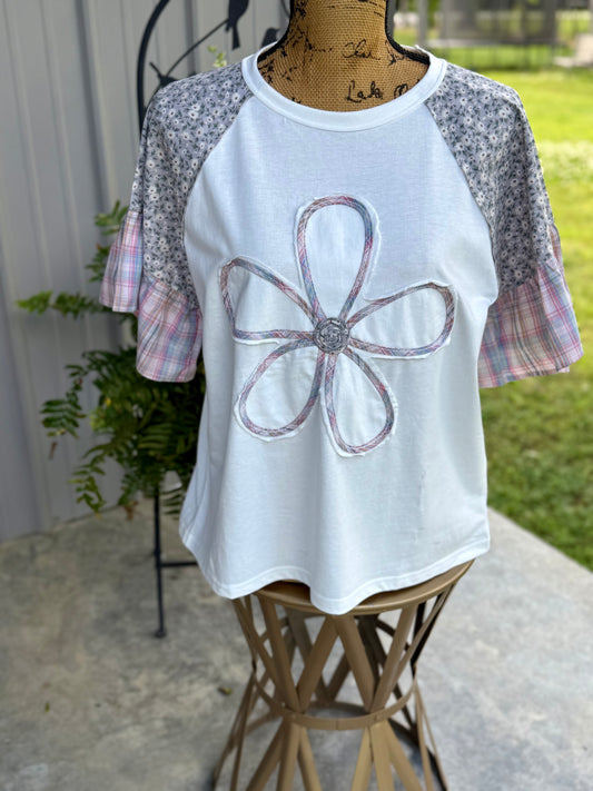 Leah Flower Patch Color Block Top - Milly's Boutique