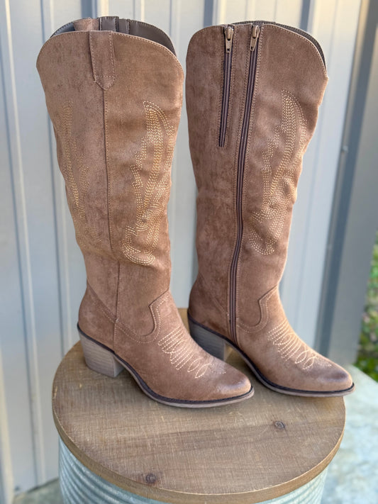 The Annie Western Boot - Milly's Boutique