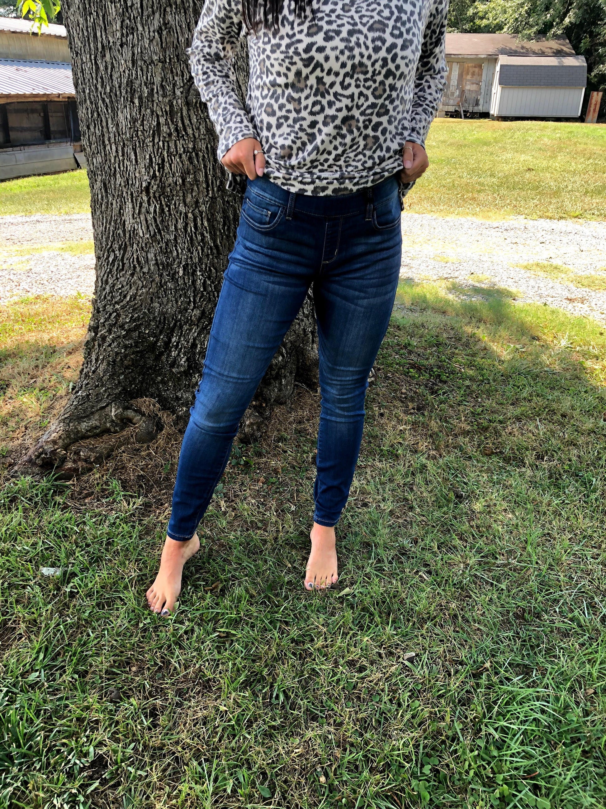 Pull On Skinny Jeans - Dark Wash - Milly's Boutique